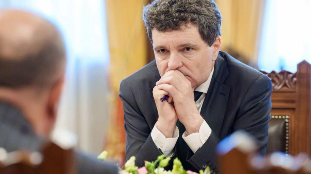 Romania ar putea adopta moneda euro Nicusor Dan Putem sa indeplinim criteriile in trei patru ani