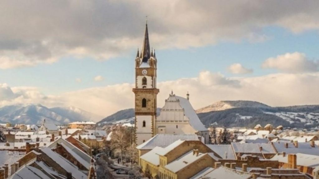 Site-ul unei primării din România a fost echipat cu un asistent virtual numit Sofia. Care este… Site ul unei primarii din Romania a fost echipat cu un asistent virtual numit Sofia Care este
