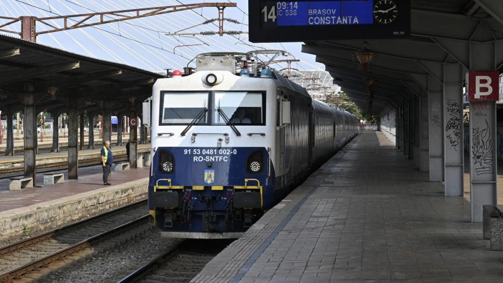 Un tren a deraiat în Gara de Nord. Circulația a fost oprită timp de 2 ore. Un tren a deraiat in Gara de Nord Circulatia a fost oprita timp de 2 ore
