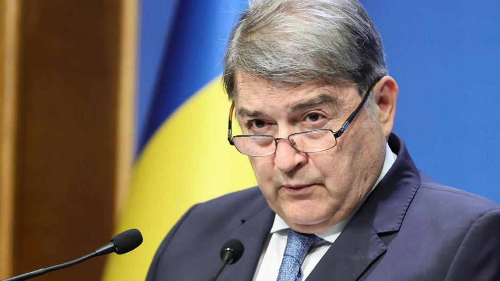 Hurezeanu, despre decizia lui Nicușor Dan de a accepta invitația lui Trump: Era un moment prea rar încât… hurezeanu despre decizia lui nicusor dan de a accepta invitatia lui trump era un moment prea rar incat
