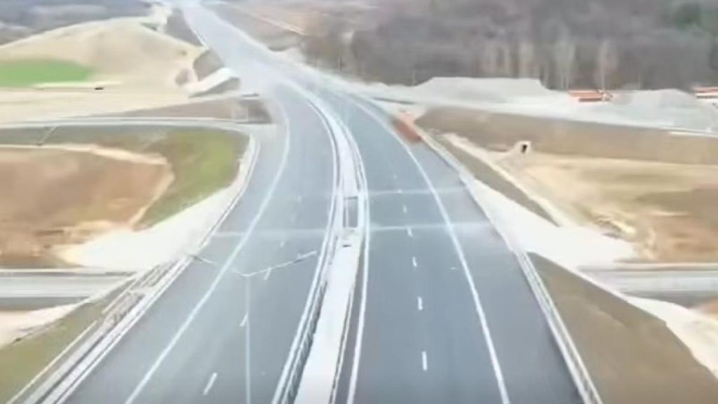 Autostrada Transilvaniei A3 progreseaza Lucrarile pe tronsonul Nadaselu Zimbor au atins 94