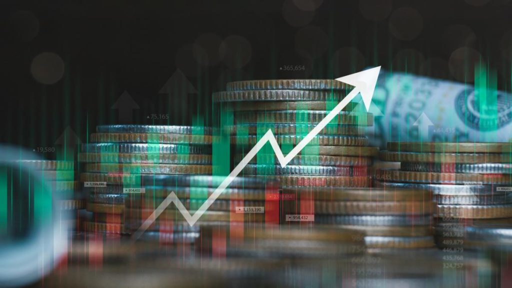 Bolojan Economia se va ajusta in a doua jumatate a anului Ajutoarele pentru pensionari sunt
