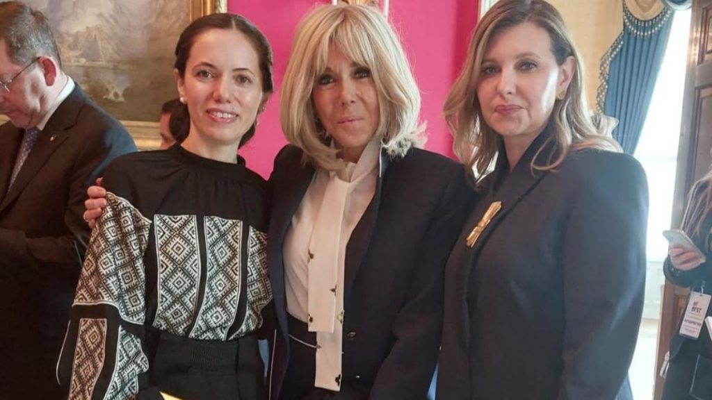 Cine este designerul de modă care a îmbrăcat-o pe Mirabela Grădinaru la summitul Melaniei Trump? Cine este designerul de moda care a imbracat o pe Mirabela Grdinaru la summitul Melaniei Trump