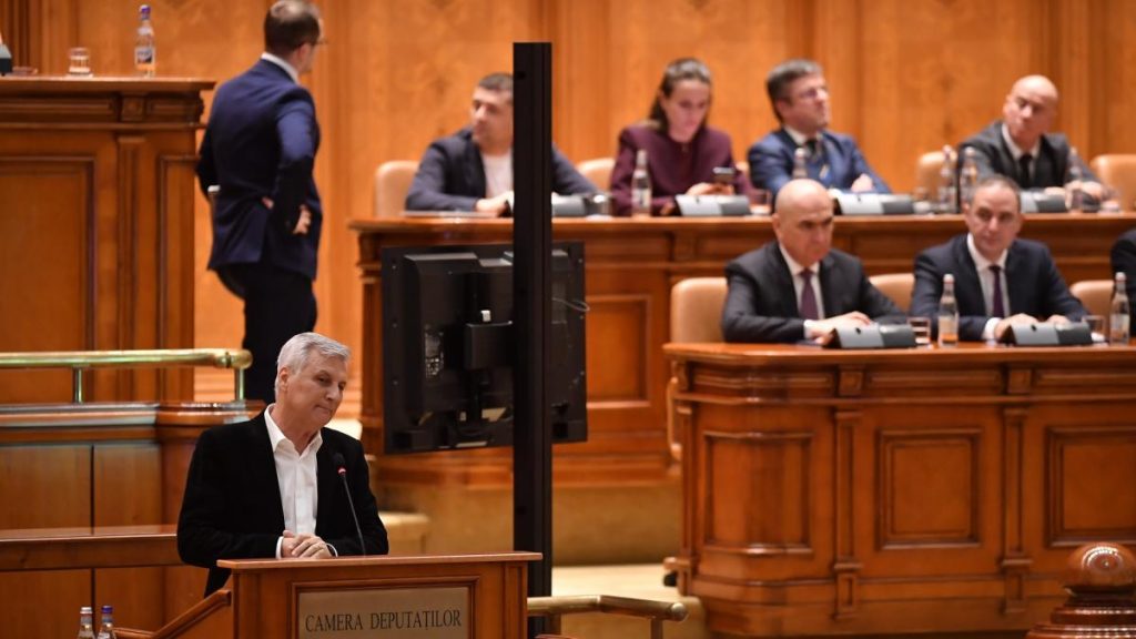 Daniel Zamfir Diana Buzoianu trebuie sa plece poate odata cu prim ministrul Ilie Bolojan