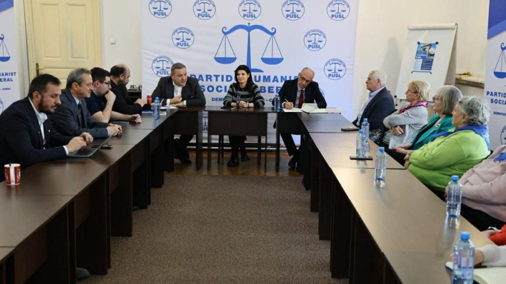 Educația României, confruntată cu subfinanțarea și plecarea tinerilor. PUSL solicită o schimbare reală de direcție. Educatia Romaniei confruntata cu subfinantarea si plecarea tinerilor PUSL solicita o schimbare reala de directie