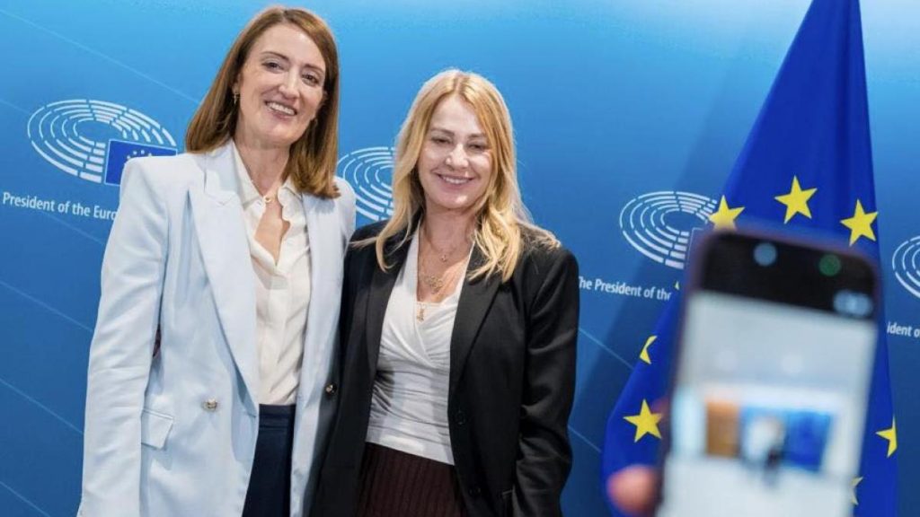 Interviu cu Nadia Comaneci dupa ce a fost onorata in Parlamentul European M am simtit ca acasa toata lumea