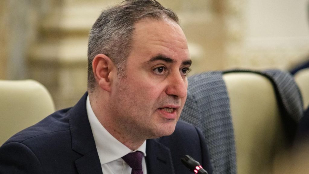 Nazare: Am obținut 4,7 miliarde din piața externă cu trei zile înainte de război. Ne asigură șase… Nazare Am obtinut 47 miliarde din piata extrema cu trei zile inainte de razboi Ne asigura sase