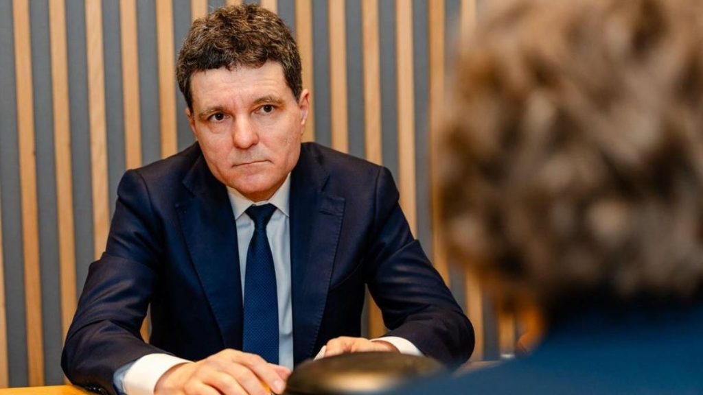 Nicușor Dan, întâlniri cu Oana Gheorghiu la Bruxelles: „ acest an este esențial” Nicusr Dan intalniri cu Oana Gheorghiu la Bruxelles acest an este esential