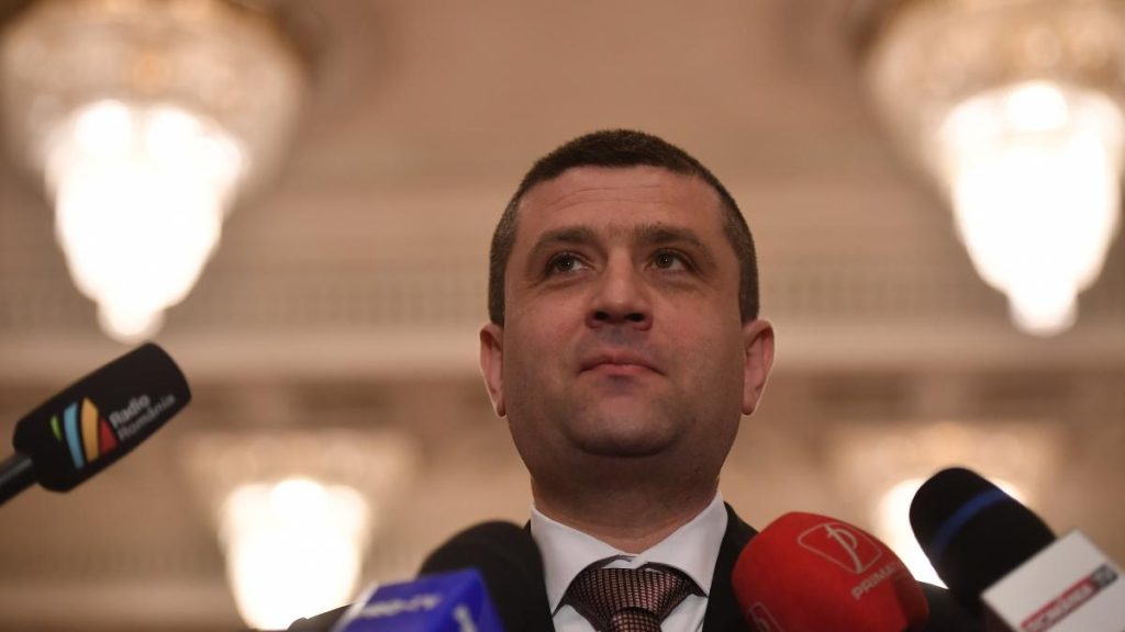 Radu Miruta acuza PSD ca a copiat un proiect de lege al USR si l a introdus in Parlament Chiar ii