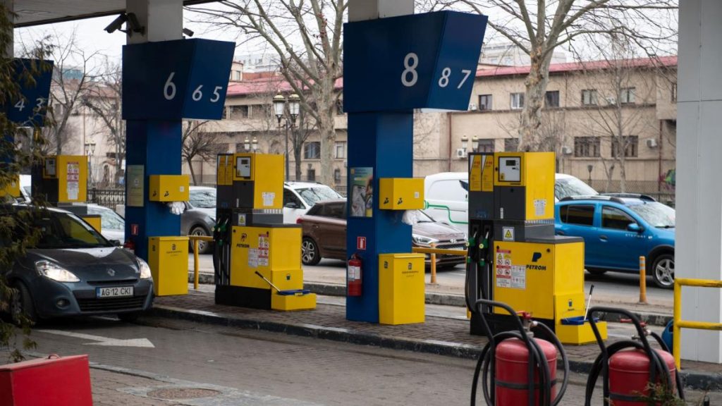 Scenariul în care România nu mai primește deloc motorină. Bogdan Ivan: „Putem funcționa…” Scenariul in care Romania nu mai primeste deloc motorina Bogdan Ivan Putem functiona