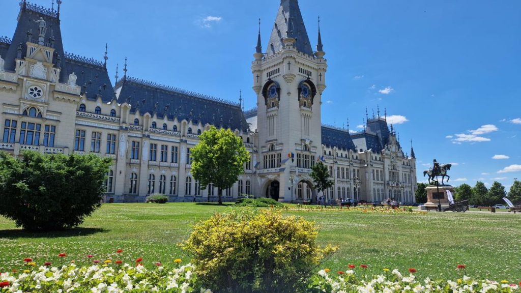 Tronul ultimilor conducatori ai Moldovei expus la Palatul Culturii din Iasi Est e un simbol esential