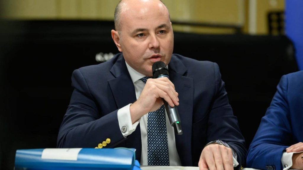 Un lider PNL il critica pe Grindeanu Declaratiile sale privind retragerea minisrilor sunt un act de