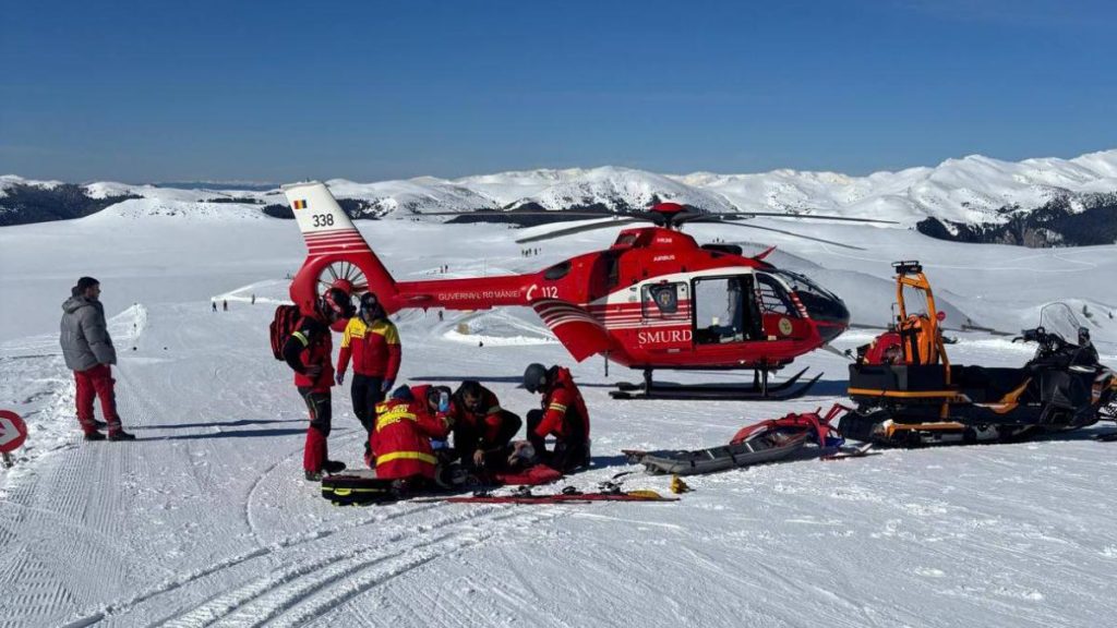Aproape 60 de persoane au fost salvate de pe munte în ultimele 24 de ore. Mesajul adresat turiștilor de… aproape 60 de persoane au fost salvate de pe munte in ultimele 24 de ore mesajul adresat turistilor de