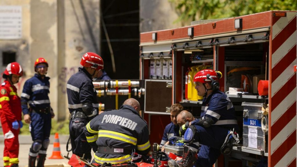explozie puternica in bucuresti o persoana a decedat dupa prabusirea casei in care se afla