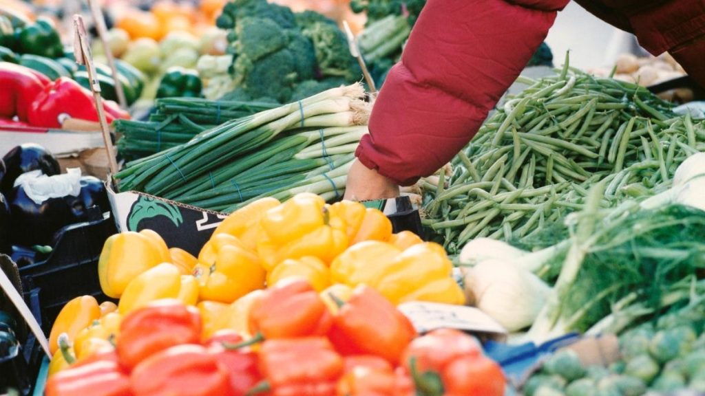Alertă alimentară: Legumele din piețe au pesticide care depășesc limitele legale. Ce ar trebui să avem în vedere… Alerta alimentara Legumele din piete au pesticide care depasesc limitele legale Ce ar trebui sa avem in vedere