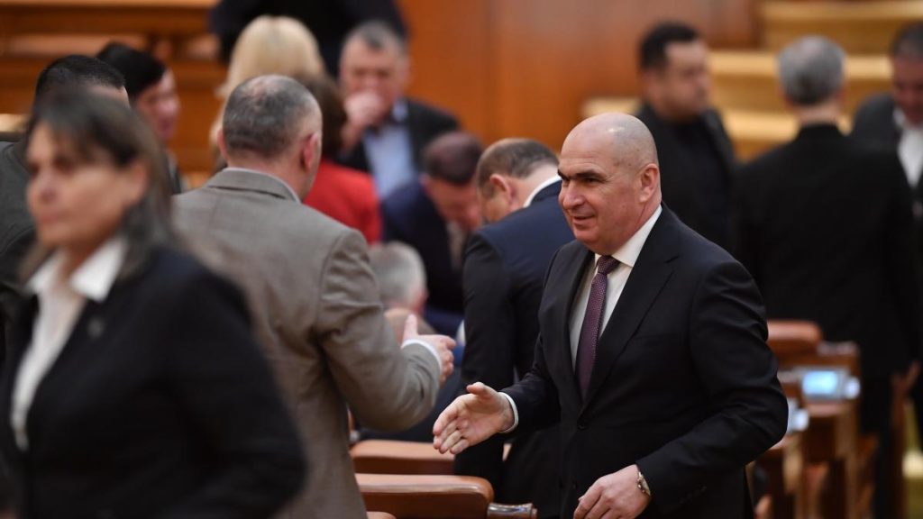 Bolojan nu considera ca va fi tradat de liberali la votul motiunii Am incredere in colegii mei din