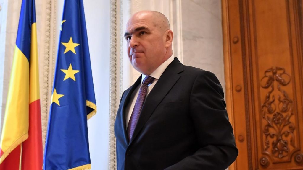 Bolojan va elimina avizele de racordare la retelele energetice utilizate de baietii