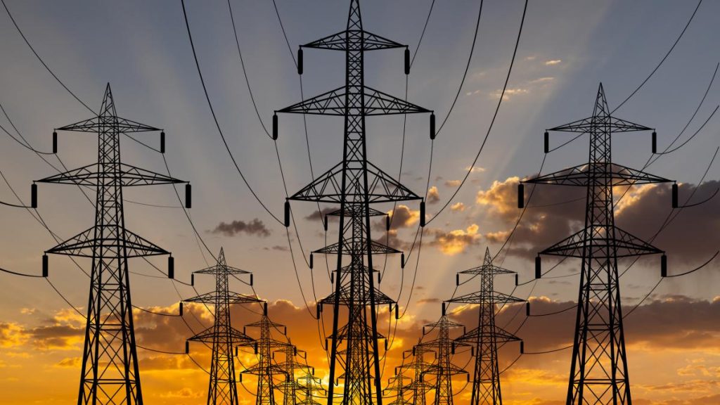 Guvernul propune reguli mai stricte pentru conectarea la reteaua electric. Bolojan Fara speculatie si