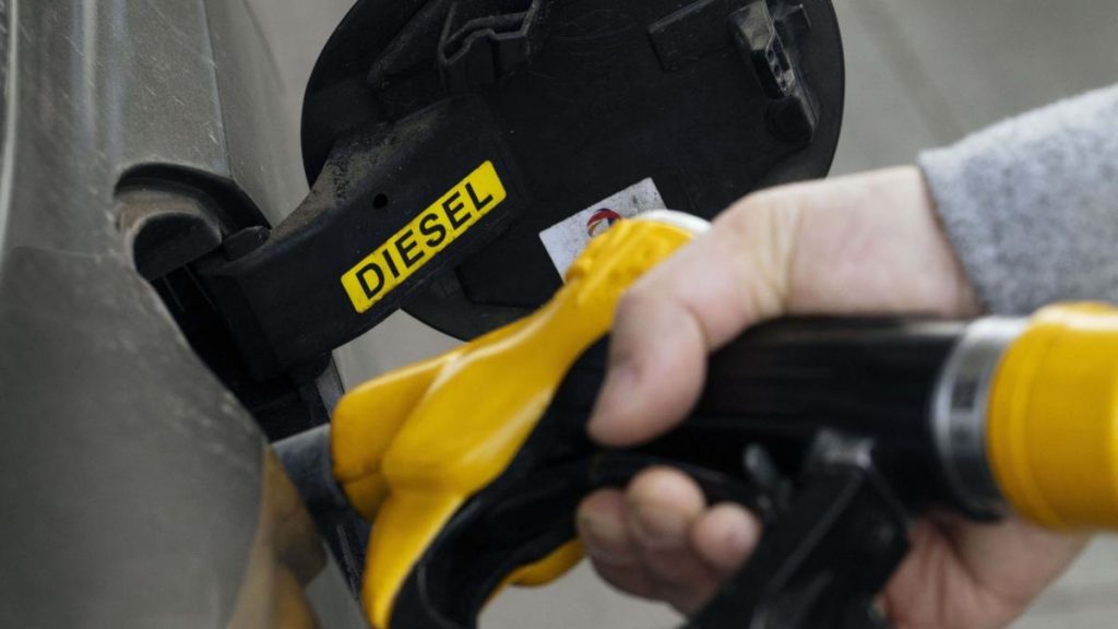 Rationalizarea carburantilor Nicusor Dan afirma ca in Romania inca nu am ajuns acolo Se