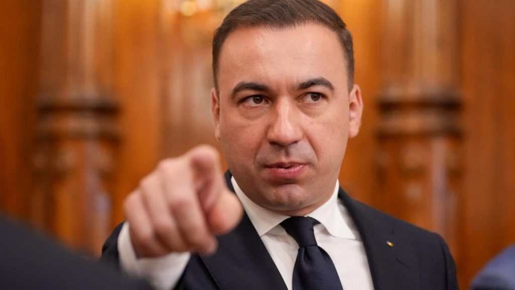 „România pătrunde în arena globală a inteligenței artificiale”. Bogdan Ivan afirmă că se caută un lider de consorțiu pentru… Romania patrunde in arena globala a inteligentei artificiale Bogdan Ivan afirma ca se cauta un lider de consor tiu pentru