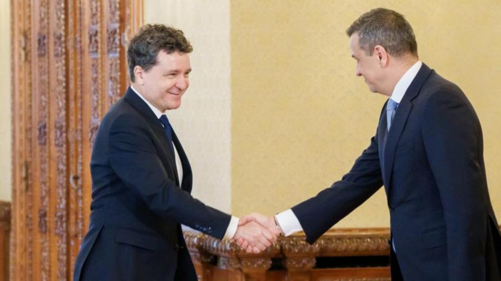 Surse: Nicușor Dan și Sorin Grindeanu au purtat o discuție de 30 de minute la Palatul Cotroceni. Surse Nicusor Dan si Sorin Grindeanu au purtat o discutie de 30 de minute la Palatul Cotroceni