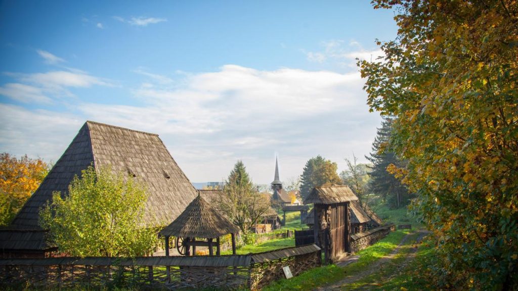 Sat tradițional de vacanță în inima Clujului: au început lucrările de modernizare la primul muzeu… sat traditional de vacanta in inima clujului au inceput lucrarile de modernizare la primul muzeu