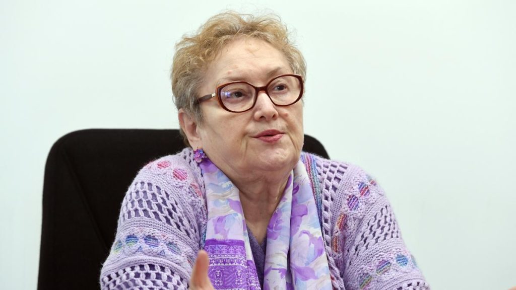 Avocatul Poporului explica motivele pentru care a reclamat CCR in legatura cu OGR adoptata dupa motiune Au fost efectuate modificari
