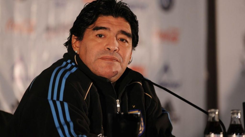 Maradona era bipolar si avea o tulburare narcisica afirma psihologul acuzat de moartea sa