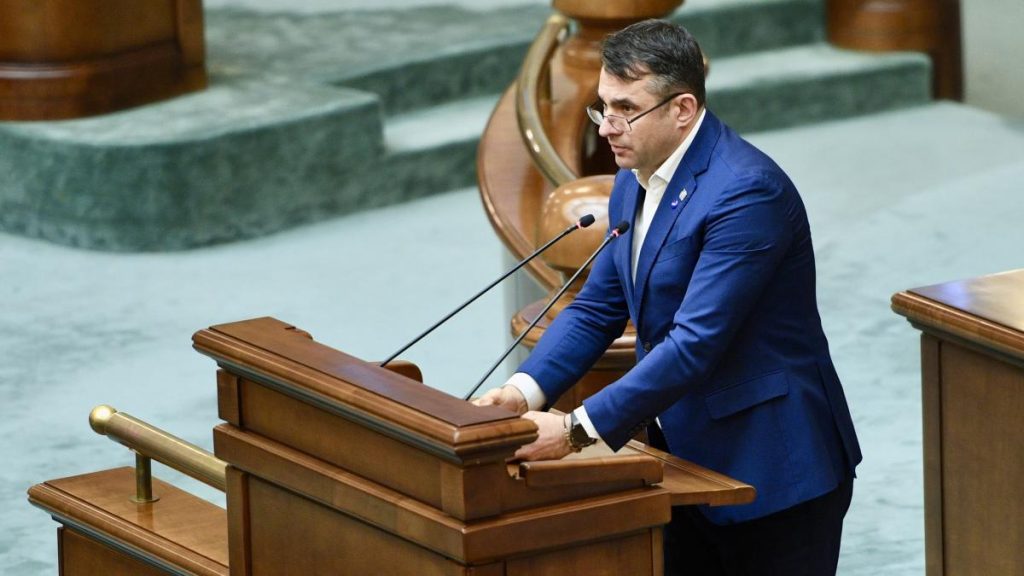 Senatorul USR Stefan Palarie acuza PSD ca sabotajeaza un sir de institutii Cand nu isi