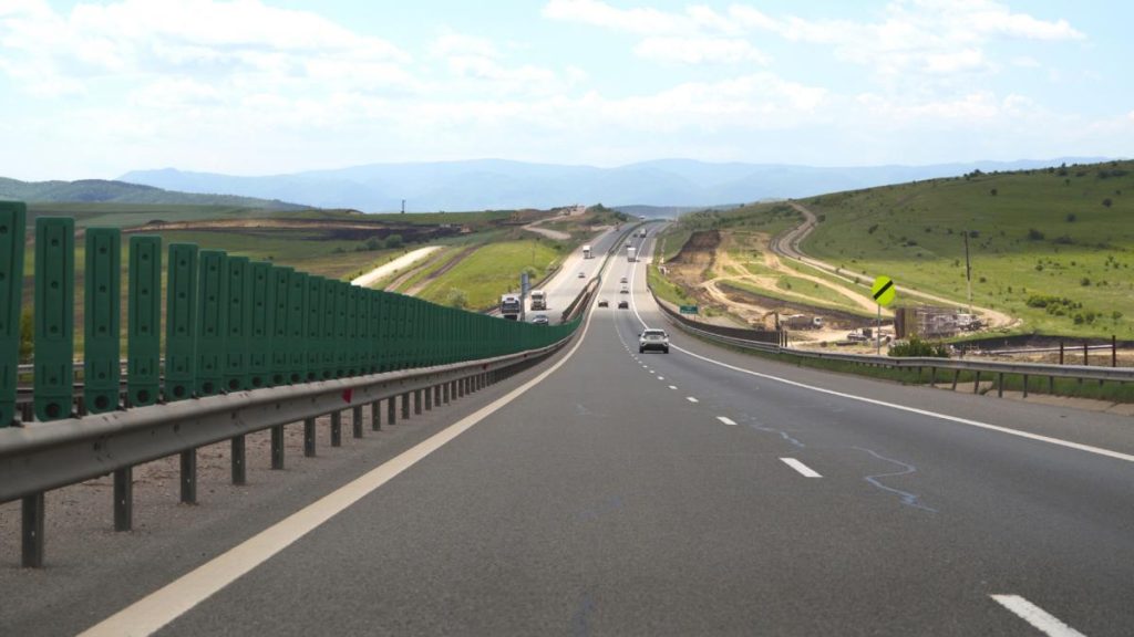 Restrictii de circulatie impuse de CNAIR in conditii de cod rosu de canicula Ce drumuri si autostrazi sunt afectate