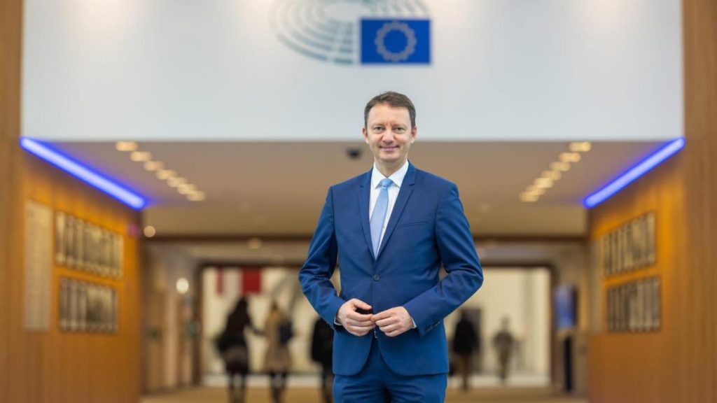 Siegfried Muresan raspuns pentru social democrati Pentru pesedisti Europa nu reprezinta ceva benefic