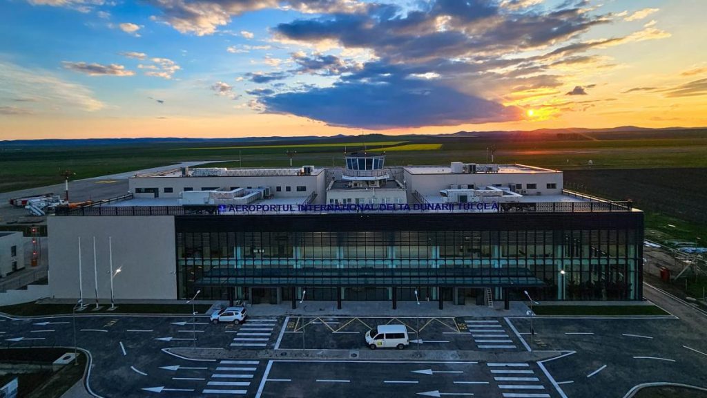 Aeroportul din Romania cu 38 de pasageri in 5 luni angajeaza si se modernizeaza
