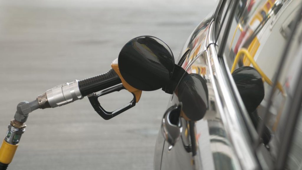 Cat sunt preturile la benzina si motorina in Romania miercuri 15 iulie dupa cresterea pretului petrolului la