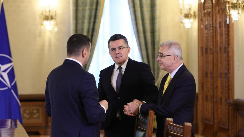 Dan Dungaciu AUR isi doreste atat mandatul de premier cat si presedintia Senatului Care va ramane