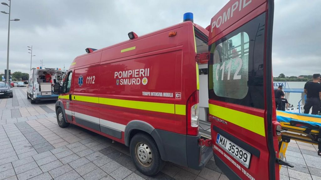 Doi marinari au suferit arsuri pe 10 15 din suprafata corpului in urma unui incendiu pe petrolierul Gas Lisbon sub pavilion