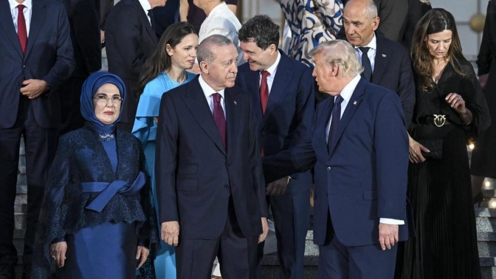I am facut cunostinta lui Trump cu Mirabela Nicusor Dan reveleaza despre discutiile purtate de Prima Doamna