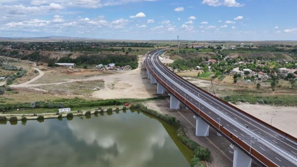 Imagini aeriene cu Lotul 2 al Autostrazii Moldovei A7 De la terenuri agricole la infrastructura moderna 1