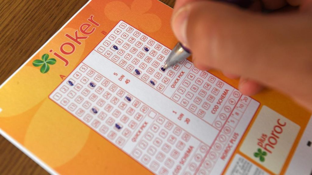 Loto 649 de joi 16 iulie Numerele extrase si premiile oferite