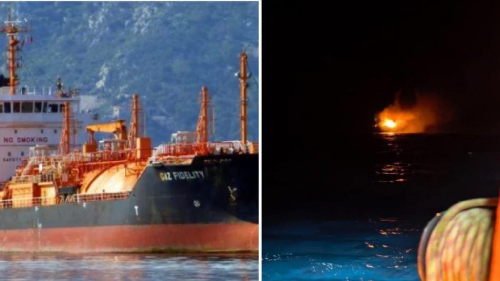 Nava încărcată cu GPL, lovită în Marea Neagră, încă mai arde după 24 de ore de la atac. „Nu există… Nava incarecata cu GPL lovita in Marea Neagra inca mai arde dupa 24 de ore de la atac Nu exista