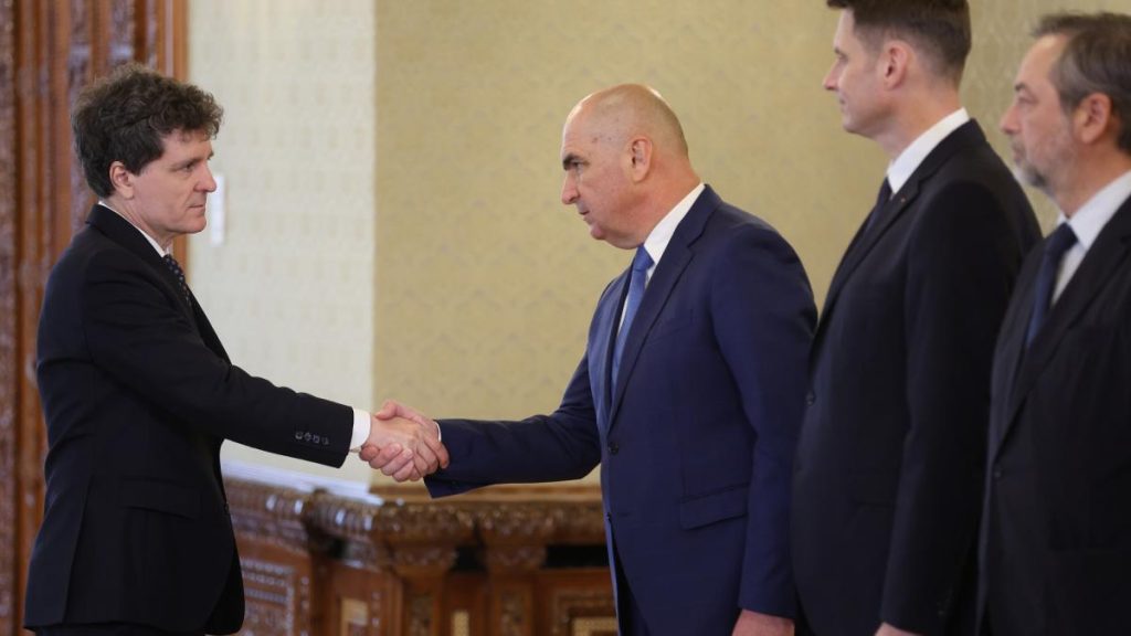 Nicushor Dan a anuntat programul intalnirilor de luni cu liderii partidelor La Cotroceni se discuta