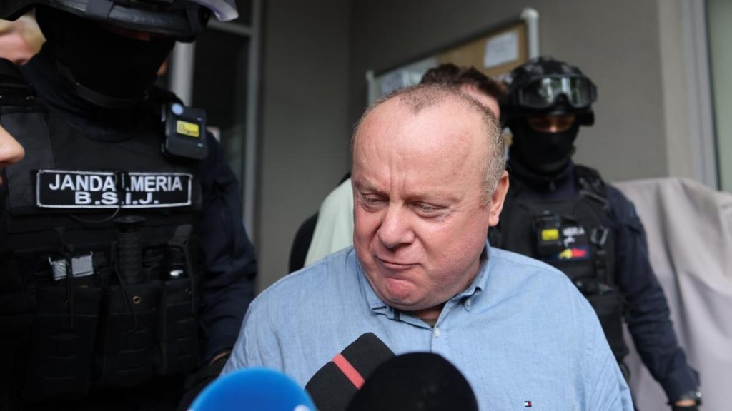 Patronul azilelor ilegale din Bihor spune ca este mandru de ceea ce a realizat Viorel Pasca Consider