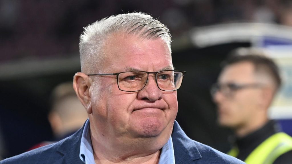 Presedintele clubului CFR Cluj Iuliu Muresan a demisionat Simt ca am ajuns si eu la