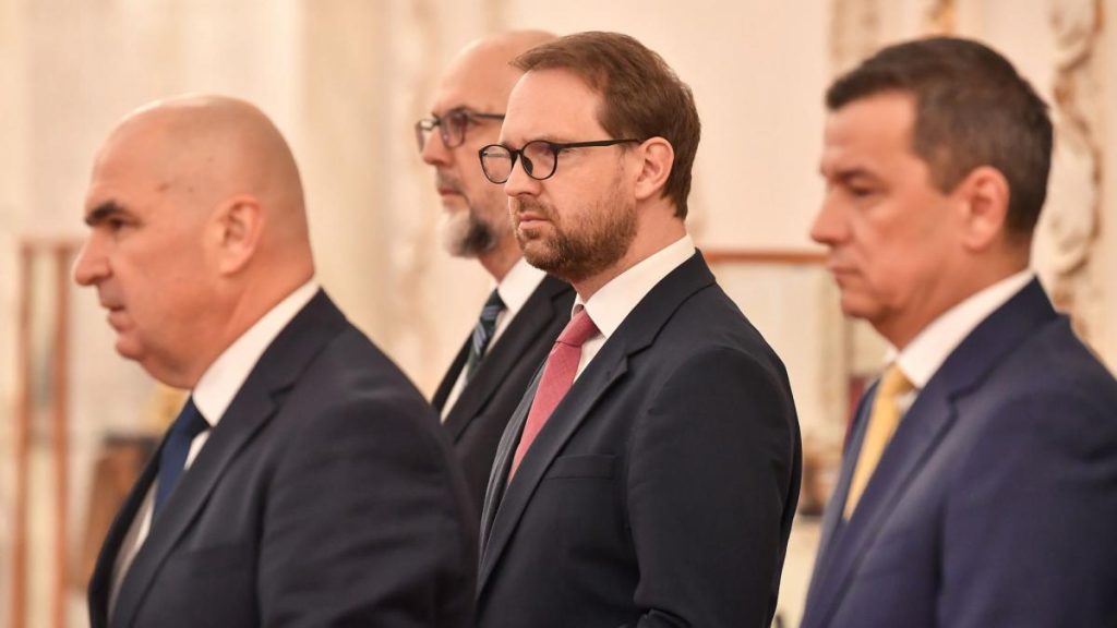Surse: Nicușor Dan îi invită din nou pe liderii fostei Coaliții la Cotroceni. PSD și UDMR își exprimă susținerea… Surse Nicusor Dan ii invita din nou pe liderii fostei Coalitii la Cotroceni PSD si UDMR isi exprima sustinerea