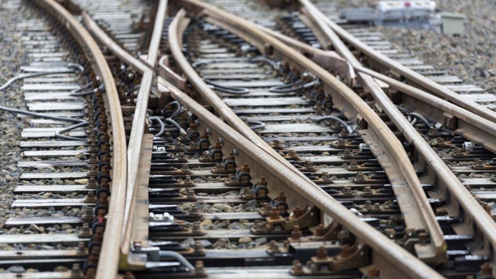 s a rupt linia de tren intre eforie nord si eforie sud circulatia trenurilor a fost suspendata