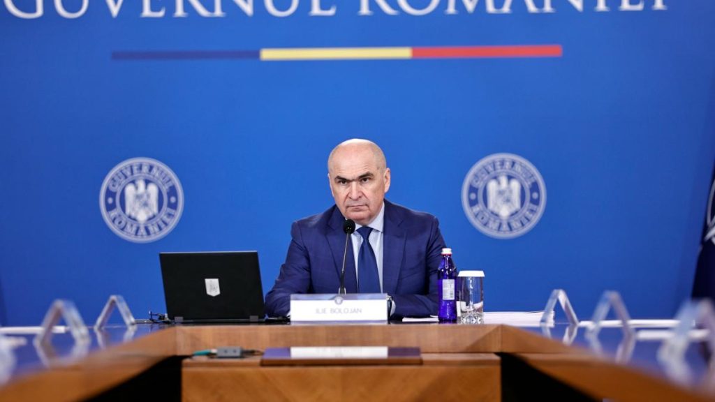 Bolojan anunță „planul de rezervă” prin care va obliga marile companii să reducă consumul de… Bolojan anunta planul de rezerva prin care va obliga marile companii sa reduca consumul de