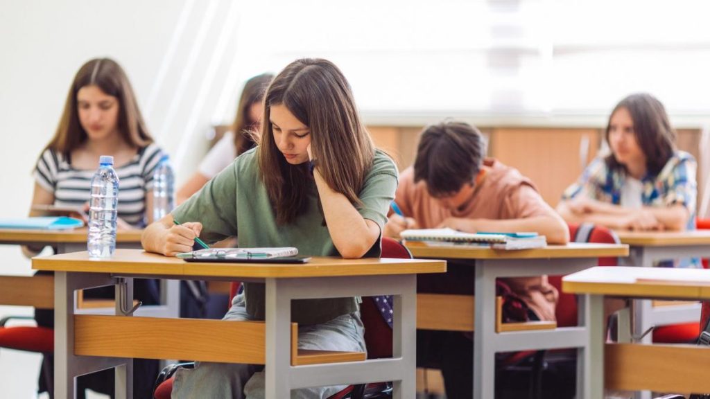 Calendarul Evaluarii Nationale 2027 Zilele in care se sustin probele si noutati privind corectarea acestora