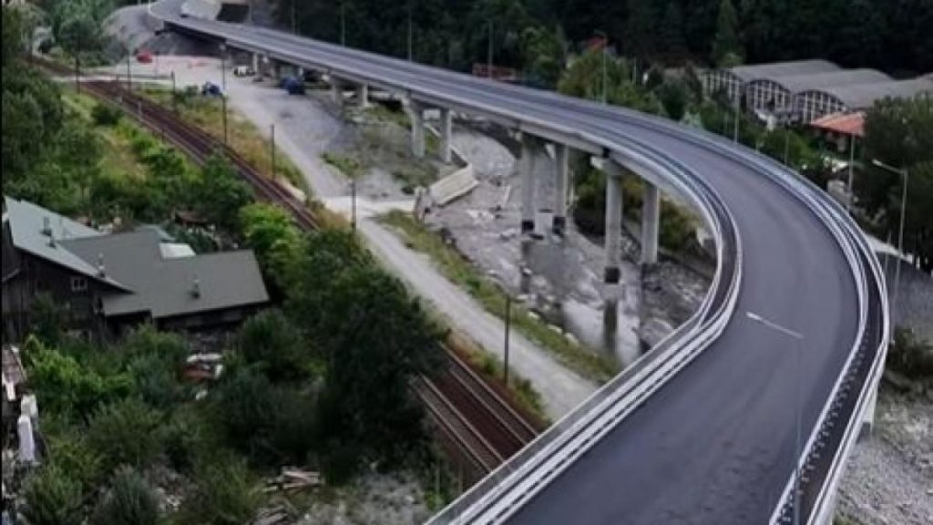 Centura Comarnic este finalizata Cum arata de la un capat la altul drumul de 6 km menit sa reduca aglomeratia pe Valea Prahovei