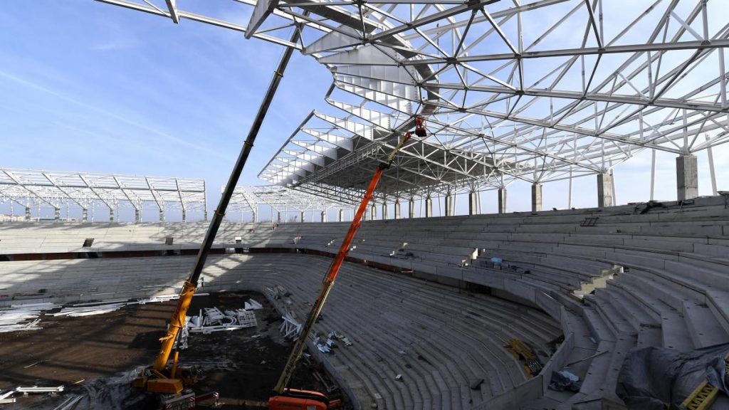 Cine va suporta costurile celor 4 stadioane de peste 1 miliard de lei Cseke Attila Am sugerat amanarea cu un an a