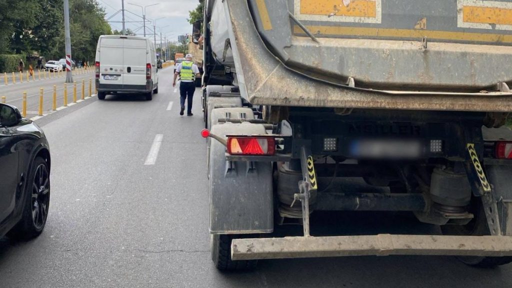 Ciucu propune noi reglementari pentru autovehiculele de mare tonaj care circula prin Bucuresti Amendi crescute