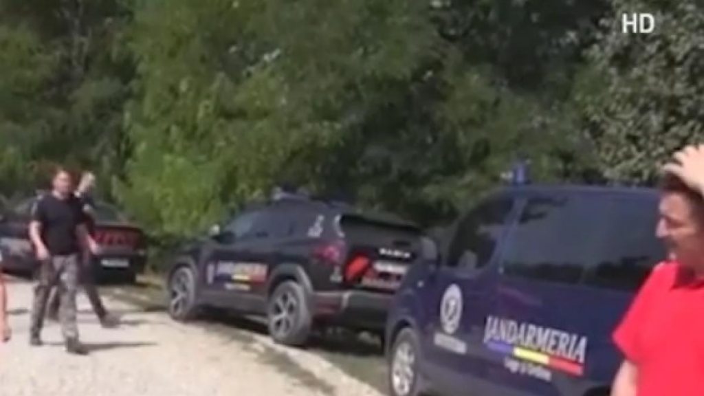 Fetița din Bacău dispărută de acasă a fost găsită după trei zile. Copila de 11 ani se ascunsese… Fetita din Bacau disparuta de acasa a fost gasita dupa trei zile Copila de 11 ani se ascunsese